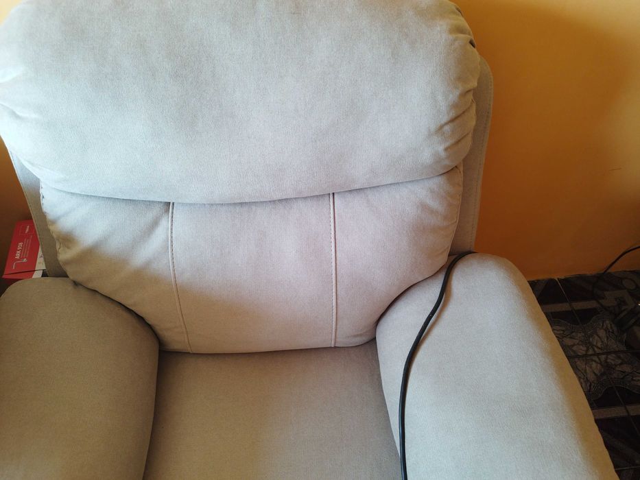 Фотьойл с електрически релакс механизъм SELENA LUX - бежов