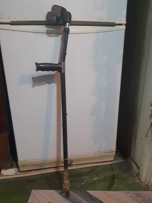 костиль  подмышечный