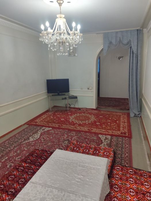 Аренда 2 ком,квартира по ул.Изза