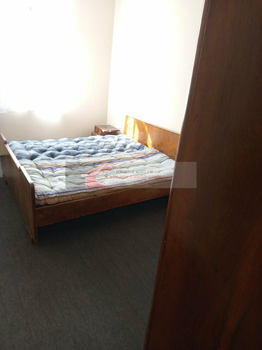 Дава се под наем Тристаен апартамент в София, Център - 99 кв.м за 663 € - Снимка #14