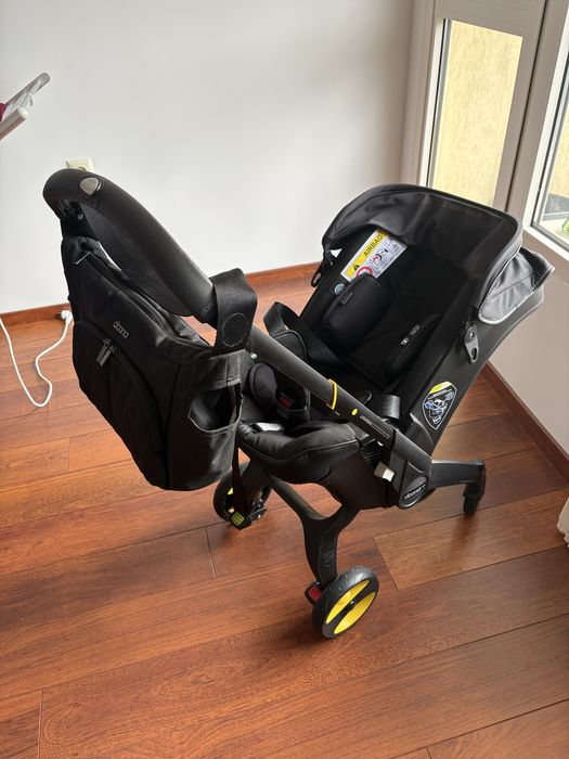 Стол-количка Doona