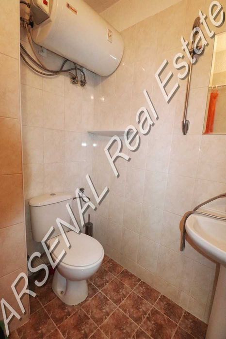 Ателие под наем, Овча купел