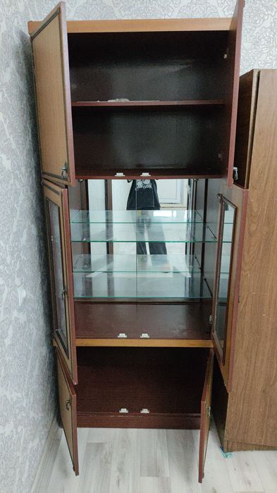 Шкаф продаю срочно