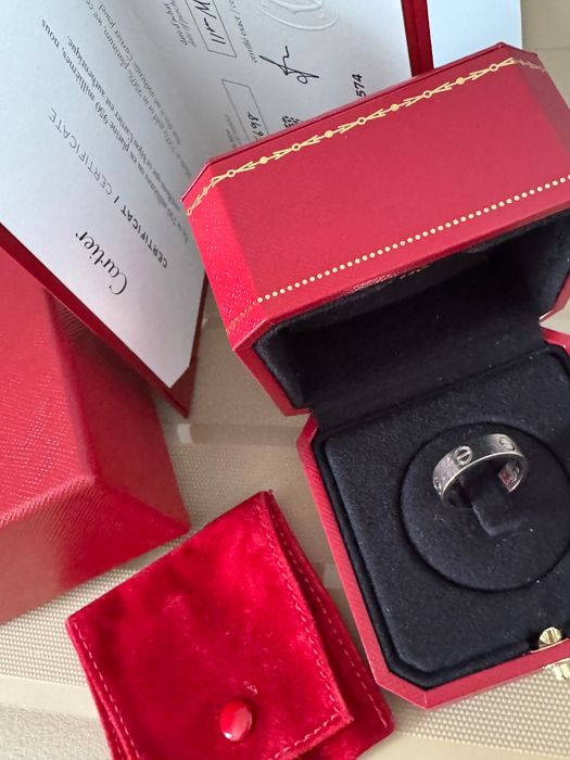 Кольцо Love Cartier