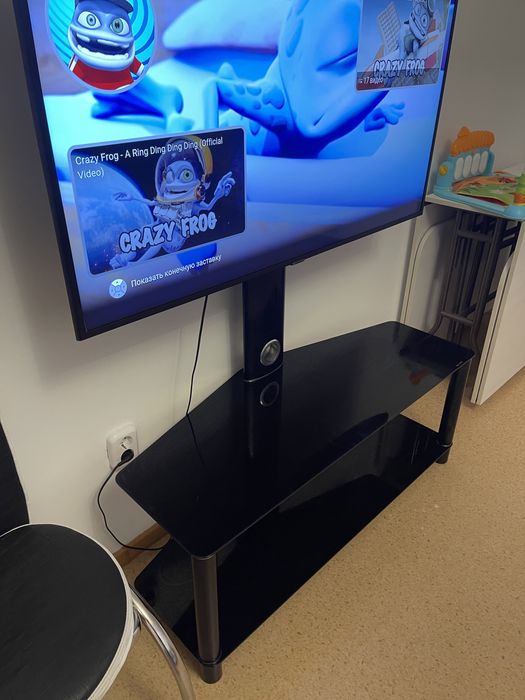 Подставка под телевизор