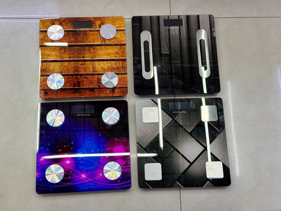 Весы напольные электронные, грузоподъемность до 180 кг