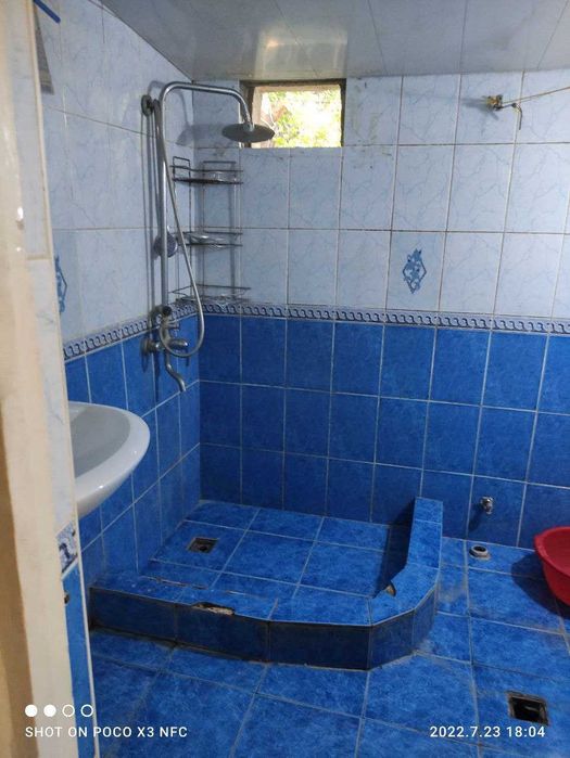 Bollarga markazda hovli Xalqlar do'stligi (Дружба народов) metro yaqin