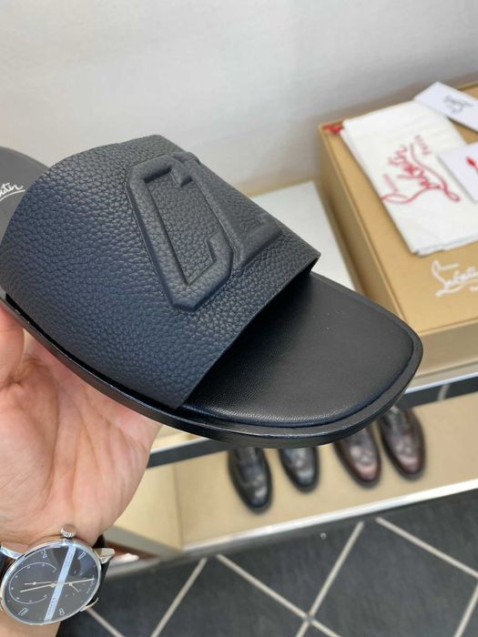 Papuci / Slapi Christian Louboutin Premium - mai multe culori