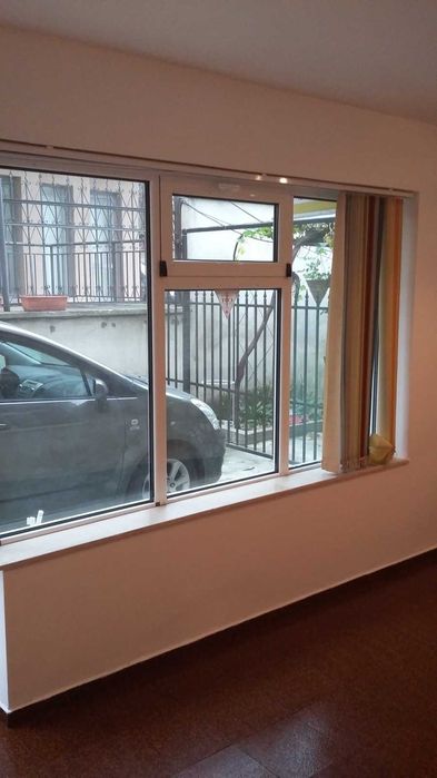 Дава се под наем Офис в Бургас, Център - 25 кв.м за 175 € - Снимка #6