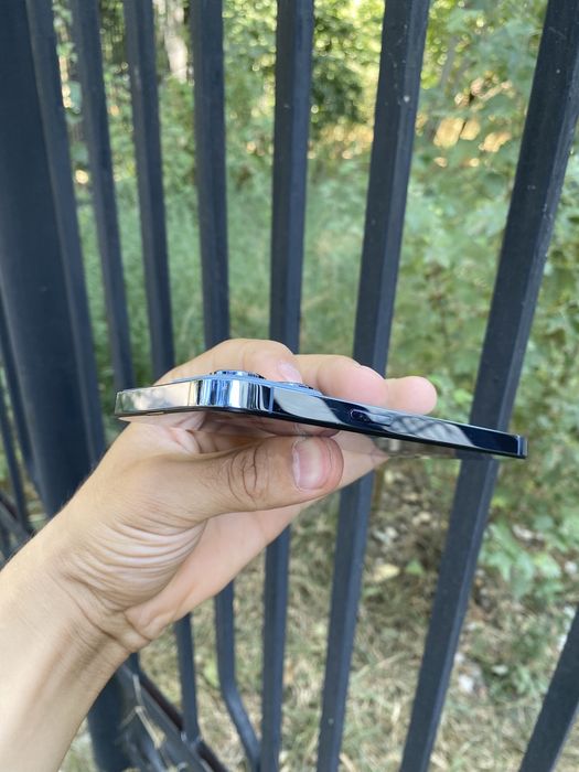 Iphone 13 pro       .