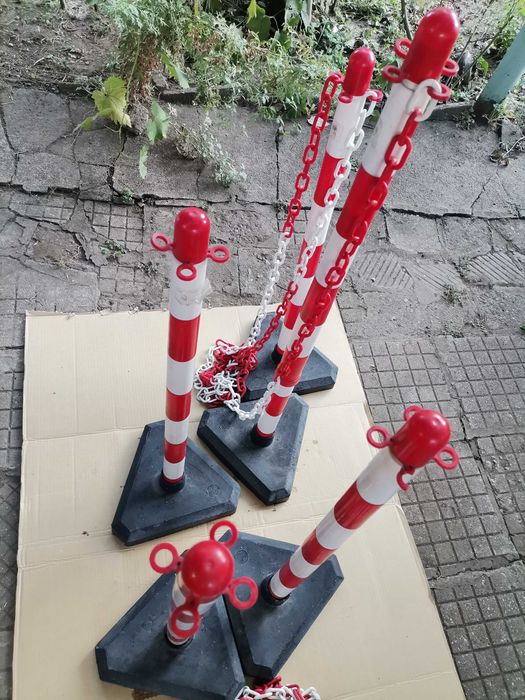Сигнално-оградителни колчета с верига