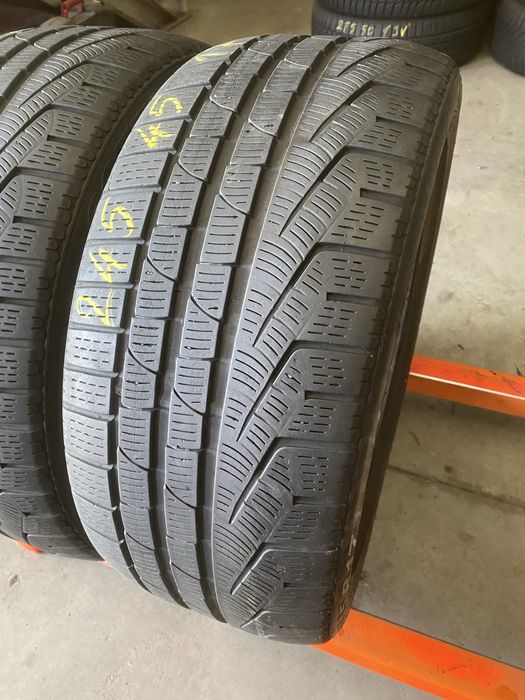 Anvelope iarna 245/45/17 Pirelli Sottozero 2 245 45 17 R17