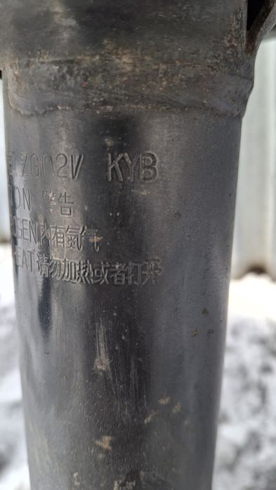 Амортизаторы Toyota Camry 40