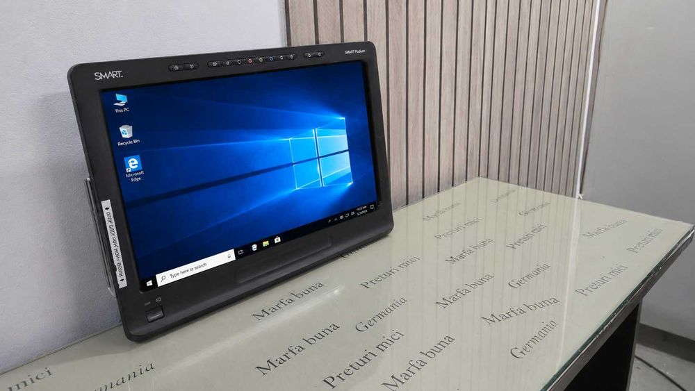 Monitor interactiv SMART Podium 518 cu stylus 18