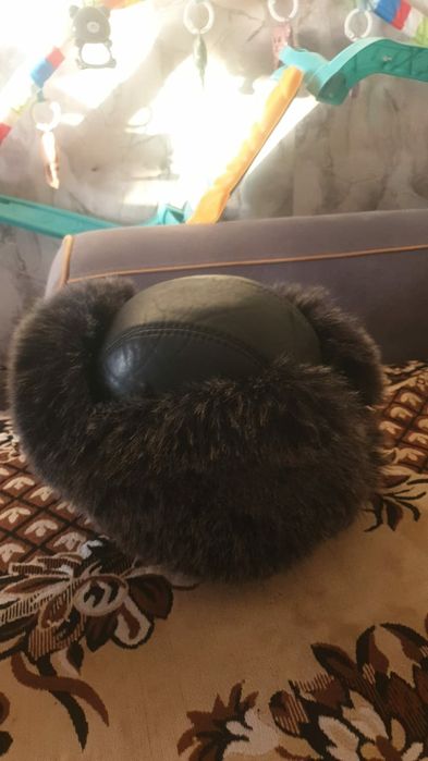 Продам ушанку состояние идеальное