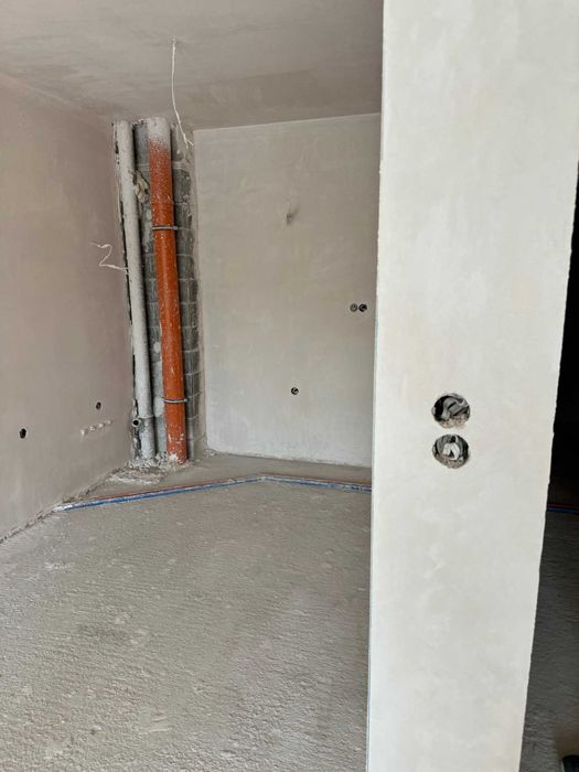 Продава се Двустаен апартамент в Пловдив, Кършияка - 80 кв.м за 2000 €/кв.м - Снимка #2