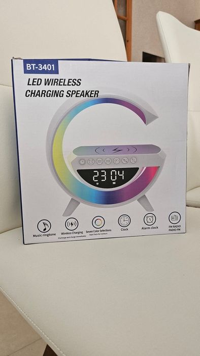 модерен Bluetooth високоговорител BT-3401 с LED светлина за настроение