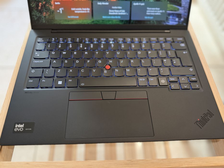Laptop Lenovo X1 Carbon Gen12