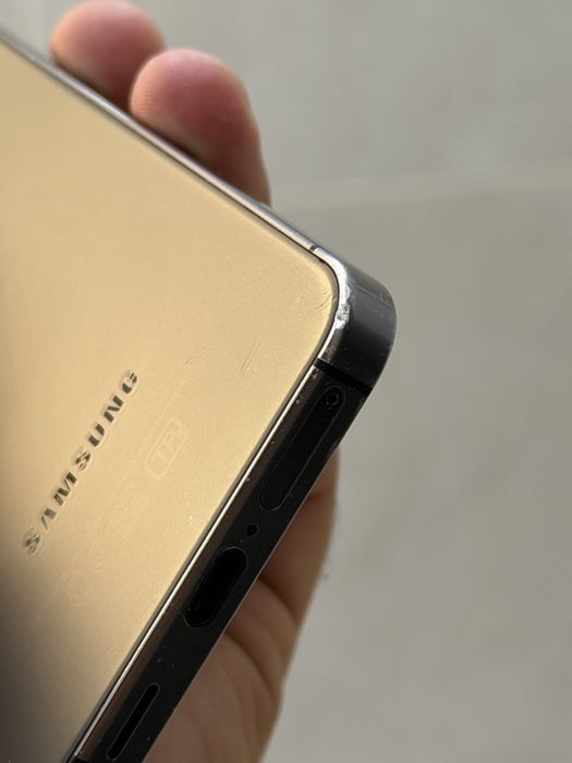 Samsung S24 128 гб