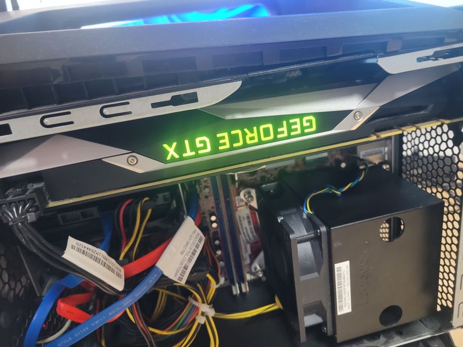 Pc Lenovo Gaming ideapad  Y710 cub  ,procesor i7