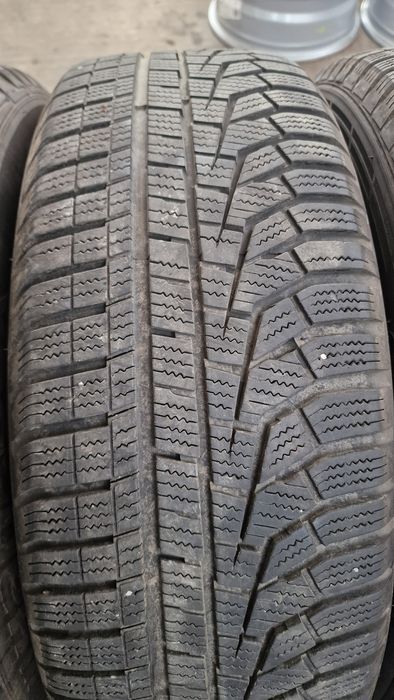 215 60 17 Hankook 4 anvelope iarna ca noi