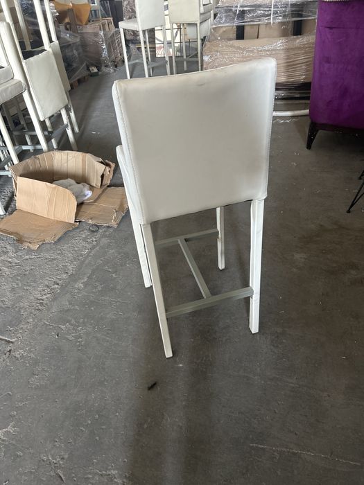 Барови столови