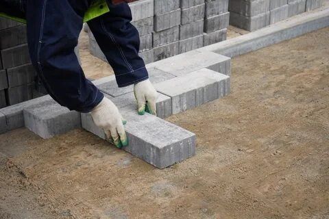 Укладка брусчатки и бордюры