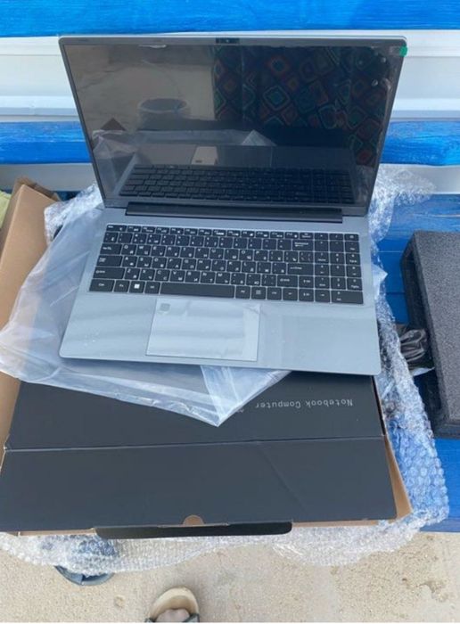 Игровой ноутбук CASTOM