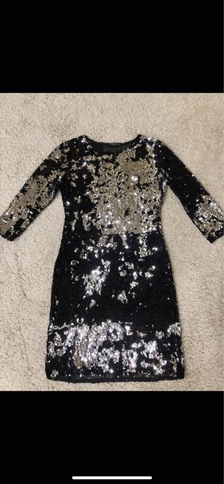Платье в пайетках