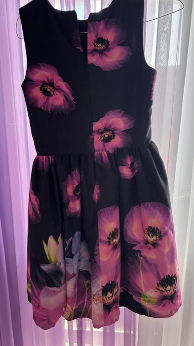 Официална детска рокля за повод