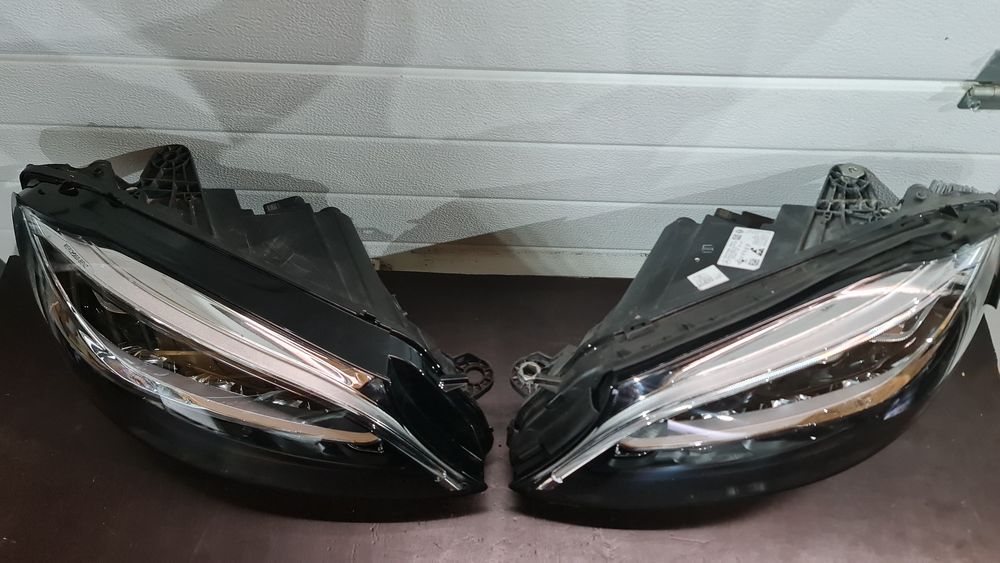 Far stanga dreapta Mercedes C Class W205 facelift Hight Performance