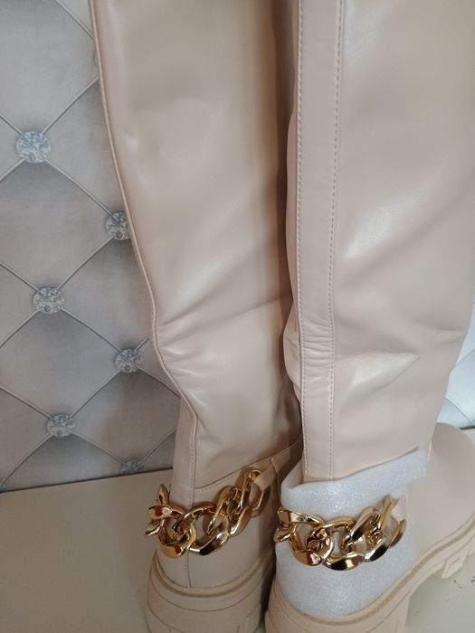 Дамски бежови зимни ботуши 41 номер