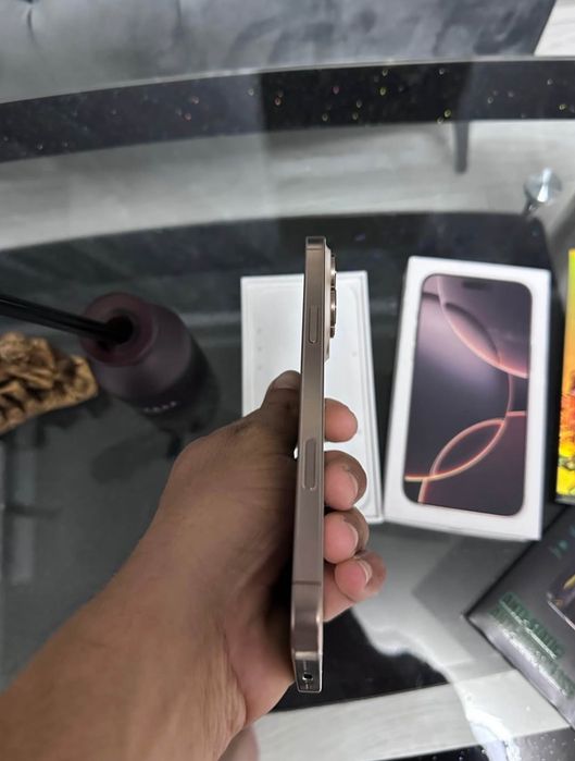 iPhone 16 pro max
