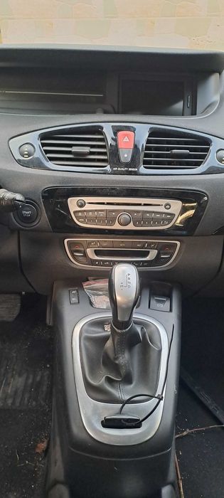 Renault Grand Scenic 1.5 DCI 110 к.с
