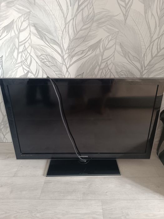 Продам телевизор 2 штук