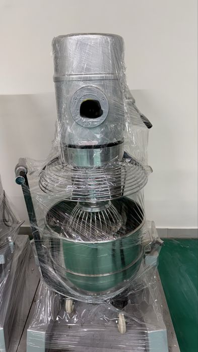 Миксер для тесто и кремов