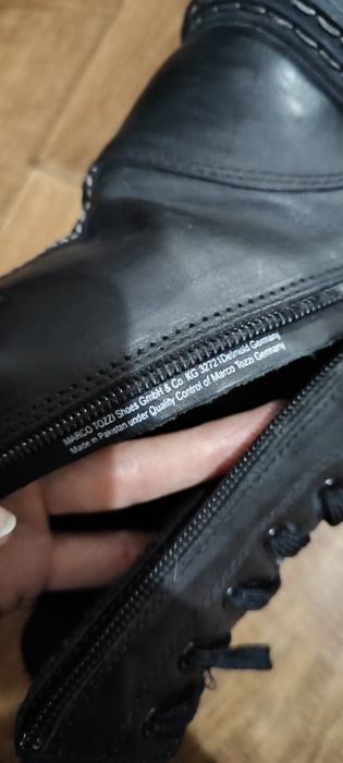 Продам кожаные ботинки 37