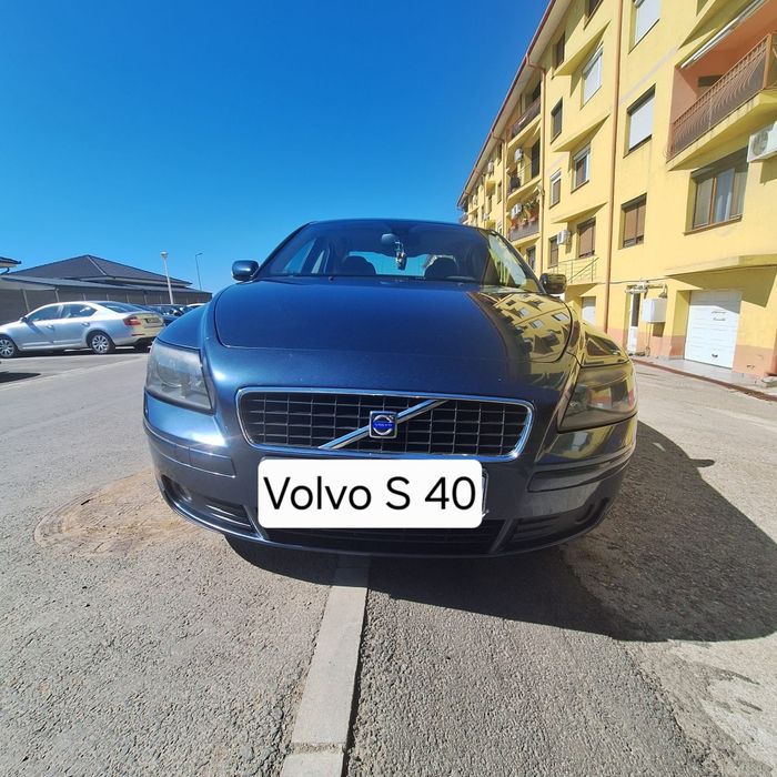 Vand sa schimb Volvo s40 Model 2005