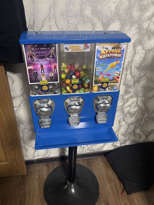 Продам новый аппарат с игрушками