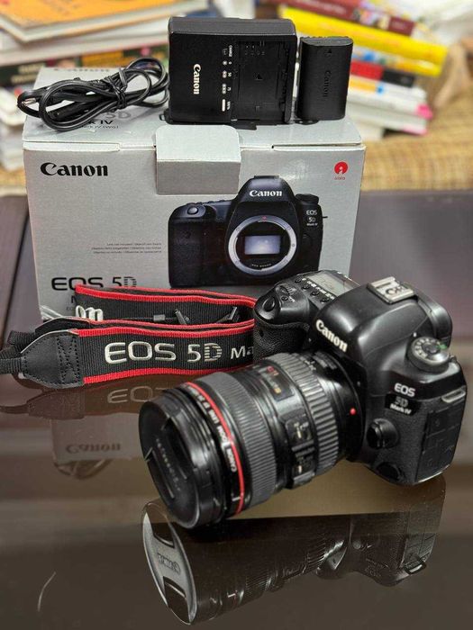 Canon EOS 5D mark IV + 24-105mm f/4 IS USM+Коробка
