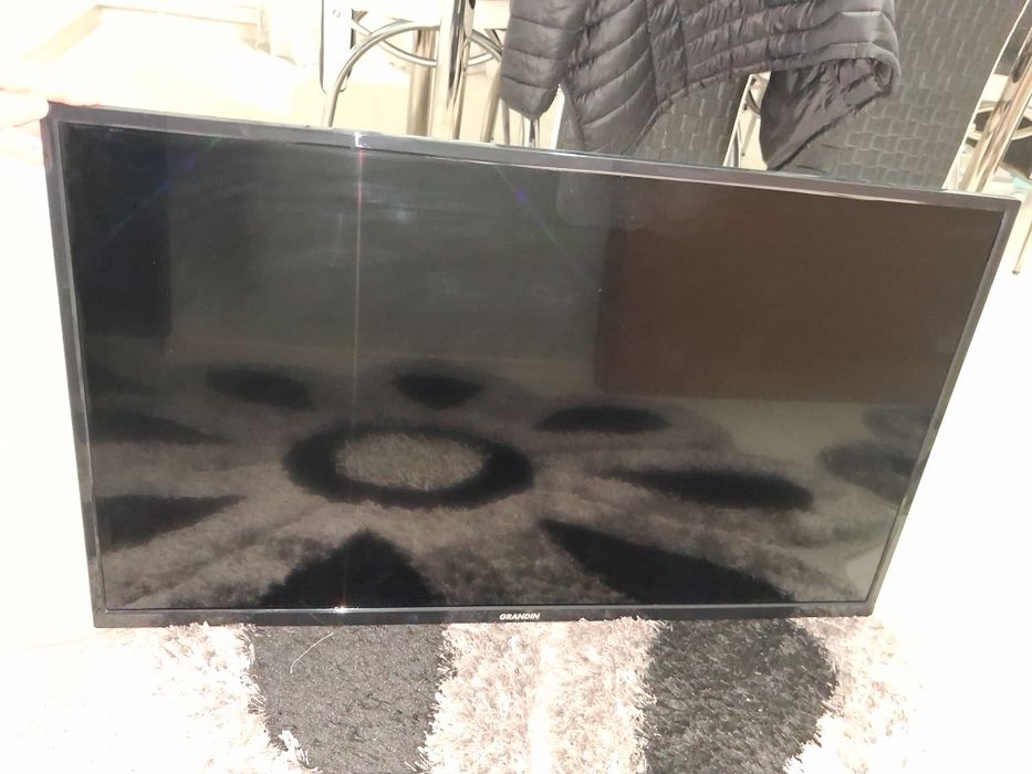Televizor  GRANDIN