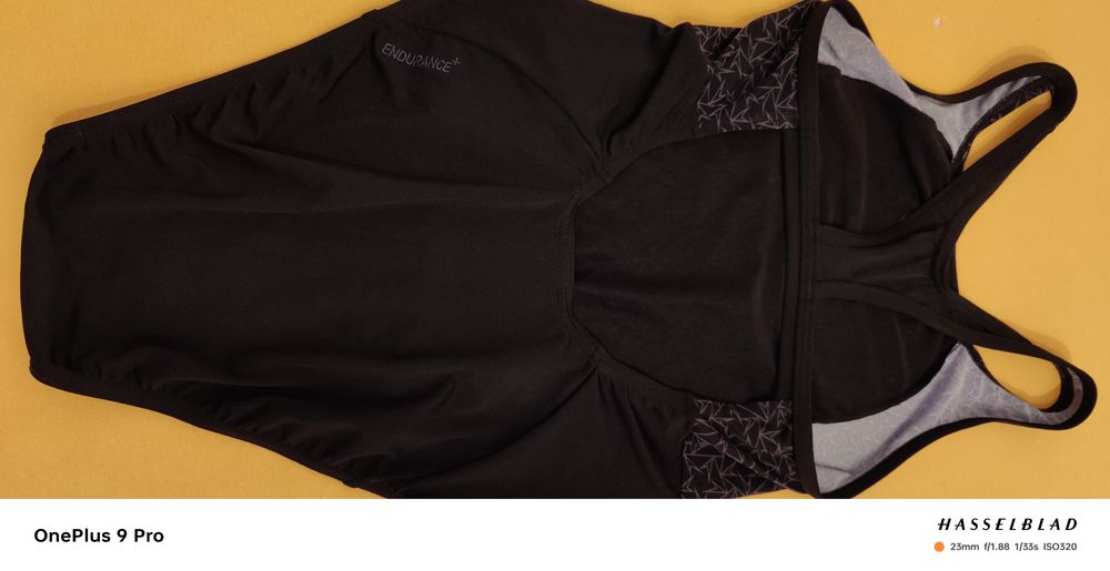 Costum baie întreg Speedo mărime 38(S-M),nou