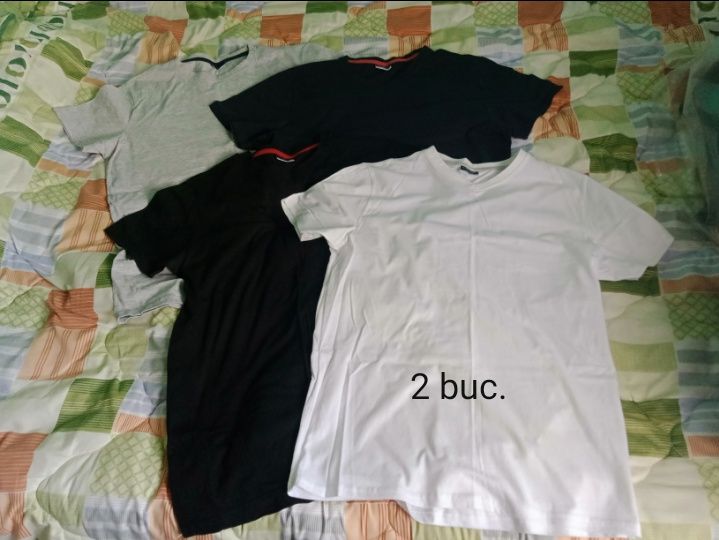 Vand lot tricouri baieti/barbati XL