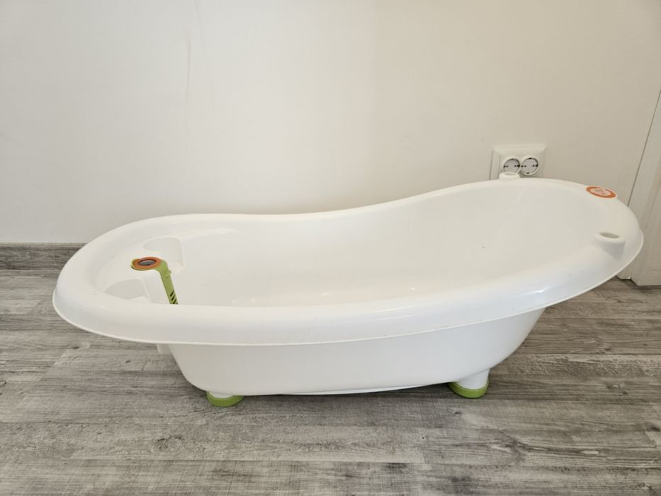 Cada bebe, cadita bebelus