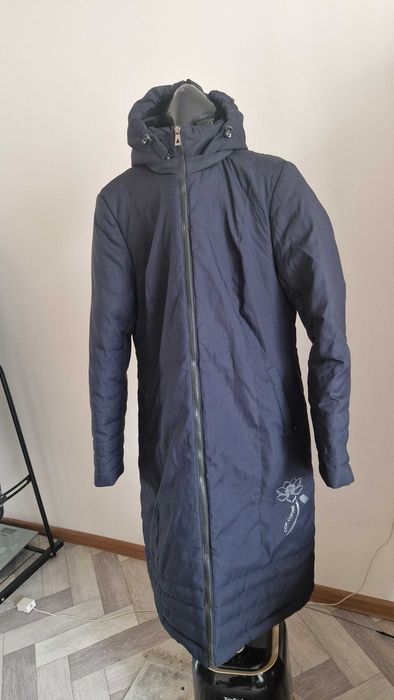 Верхняя женская одежда