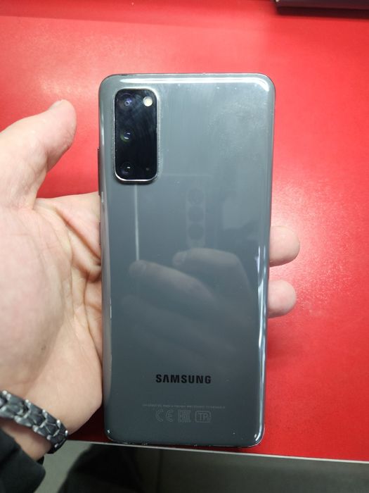 S20 в хорошем состоянии, цена окончательная