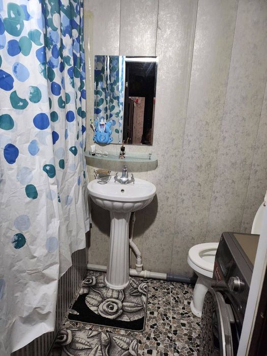 Sergeli 5a 2/7/7 toza xonadon 3 metro yaqin