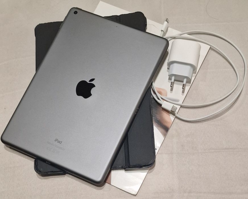 Таблет, Ipad 8, 32gb