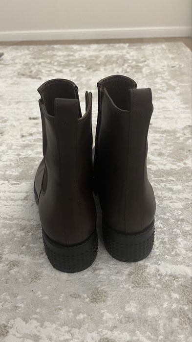 Сапожки кожанные