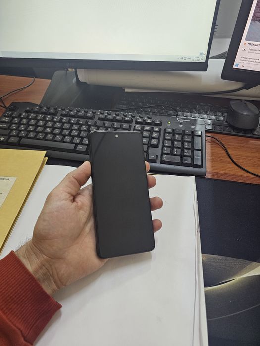 Redmi note 14  8+4/128gb(2025)ideal iwlawi zur aybi yuq tozza telefon